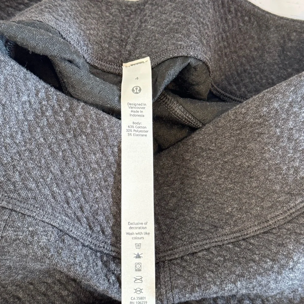 Lululemon Can You Feel The Pleat Crop SHR Heather Black